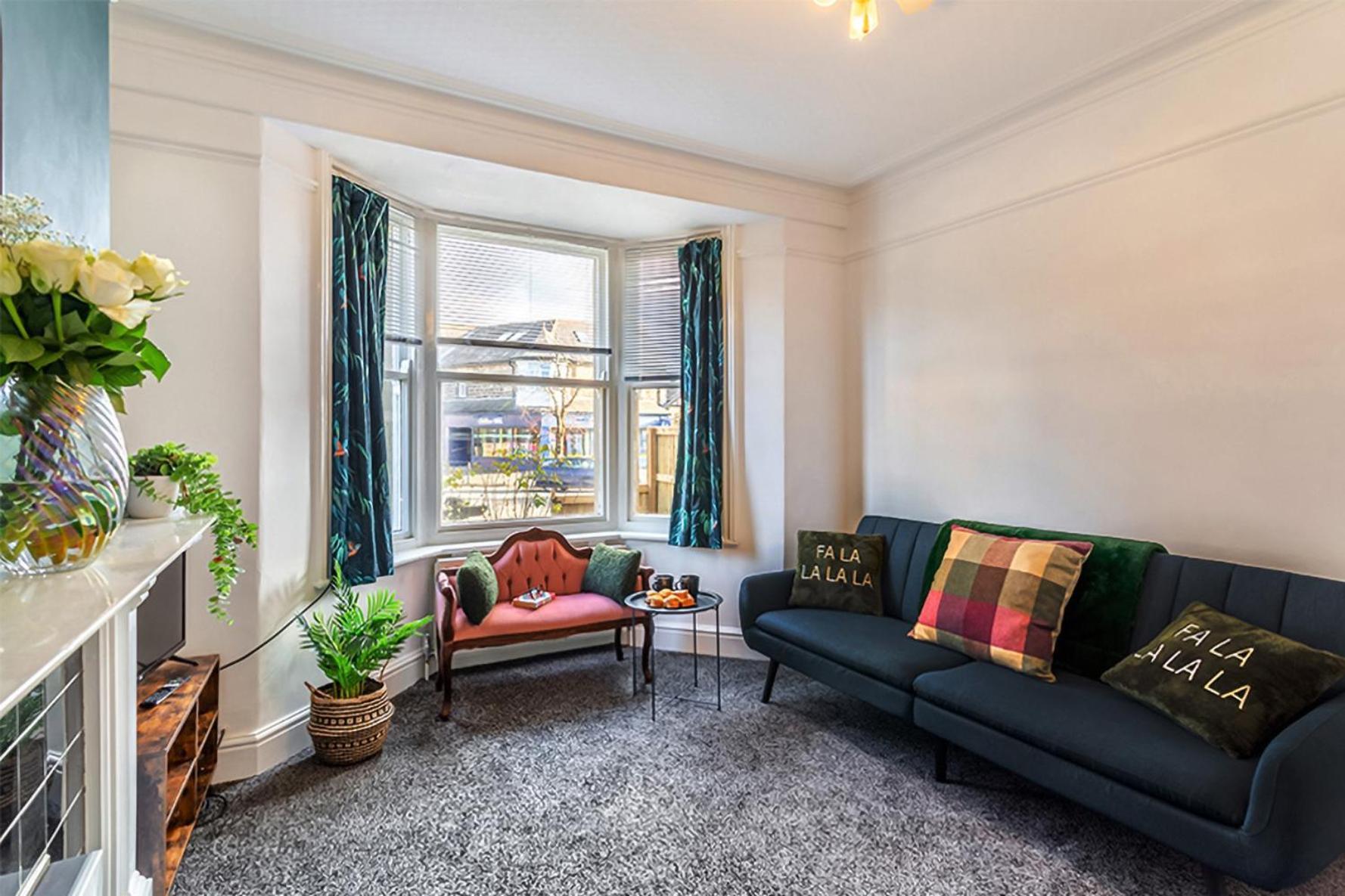 The Harrogate House - 4 Bed Townhouse 아파트 외부 사진