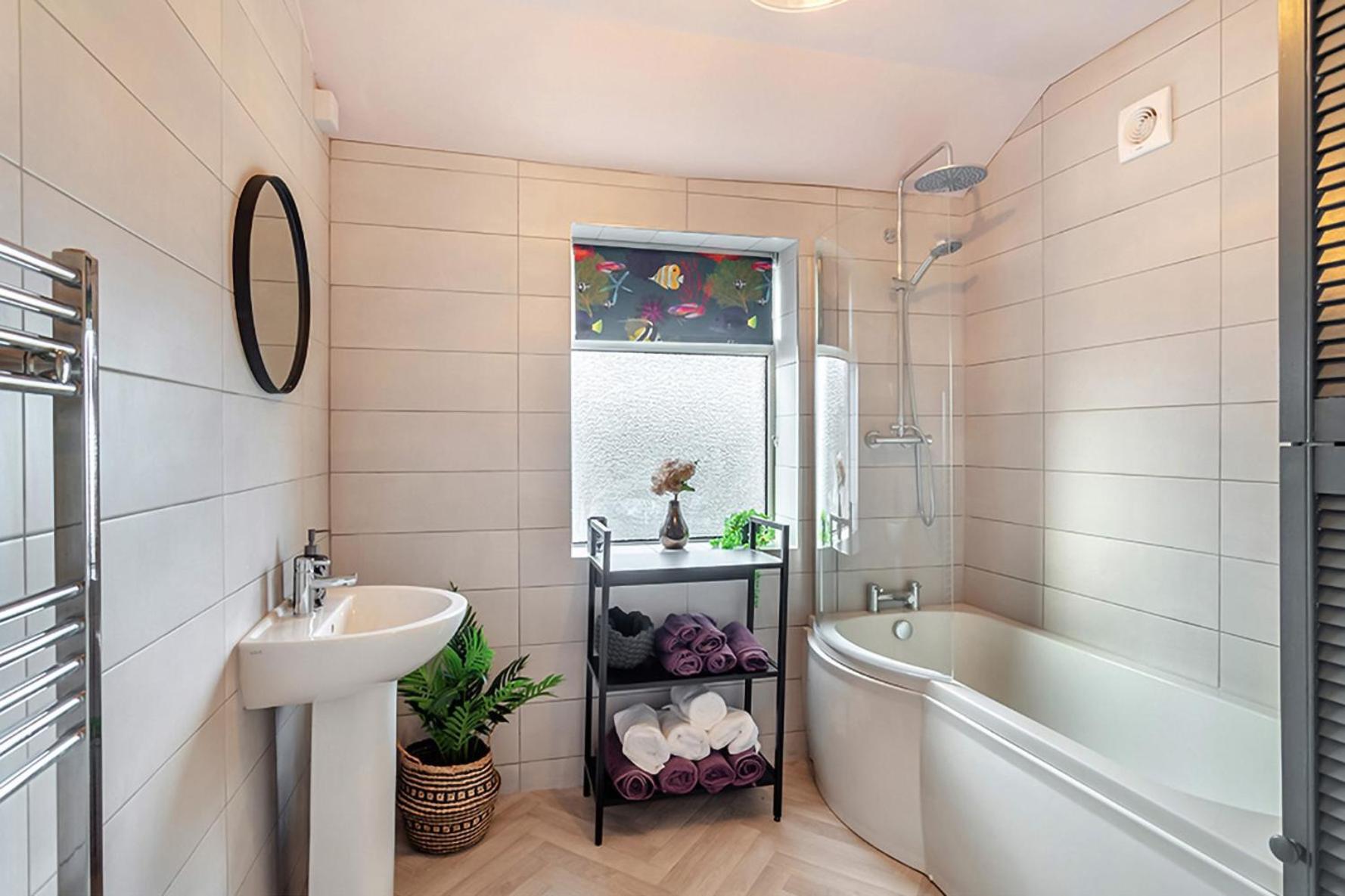 The Harrogate House - 4 Bed Townhouse 아파트 외부 사진